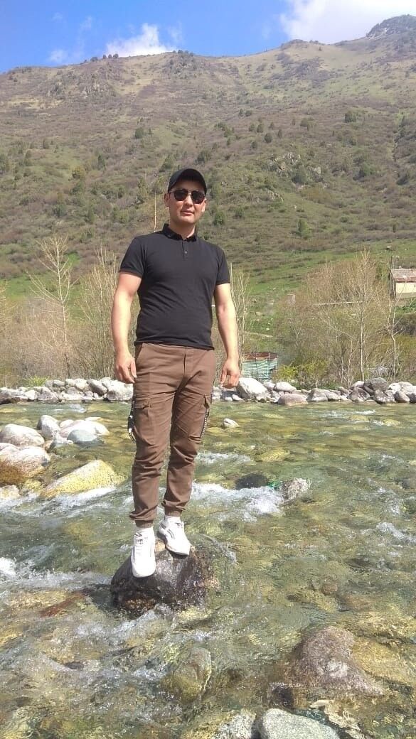  ,   Emil, 34 ,   ,   , c 