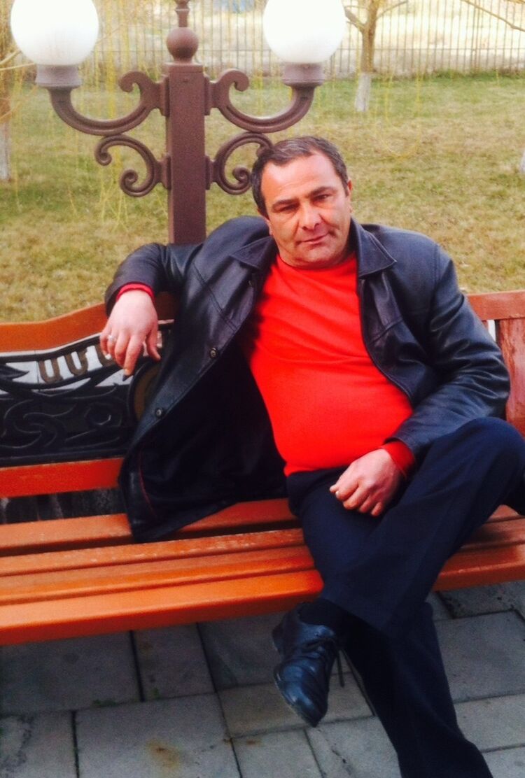  ,   Hayk, 53 ,   
