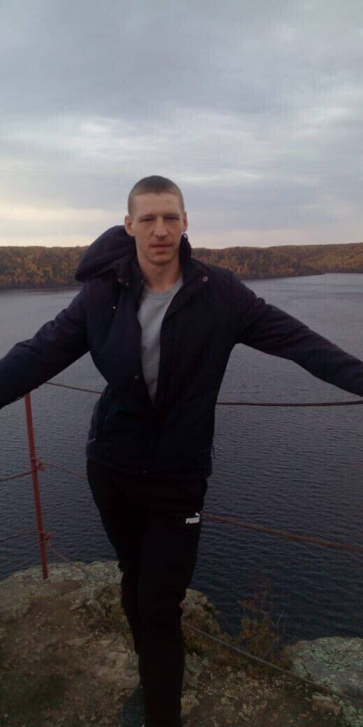 ���� 23331493 ������� �����, 37 ���, ���� ���������� � �������������