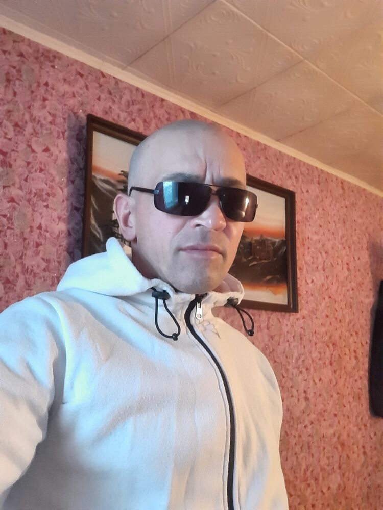  49408733  , 46 ,    