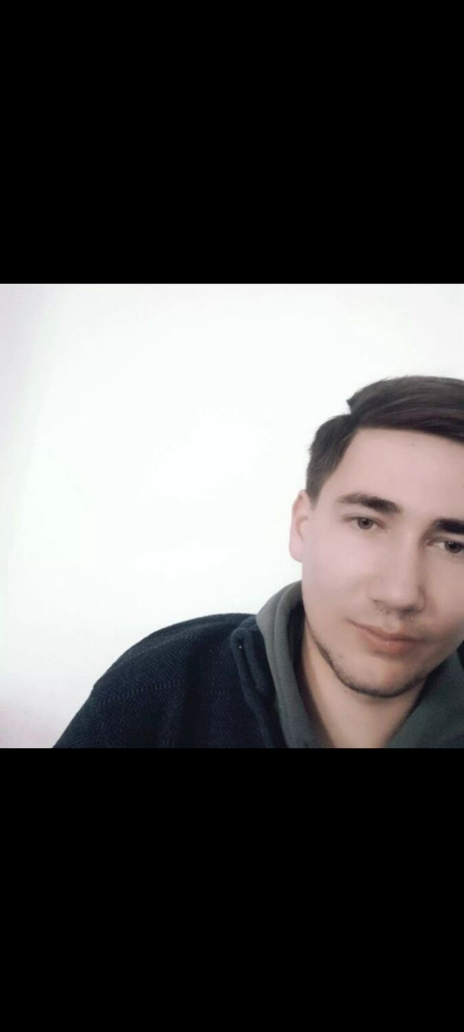  48770233  , 24 ,    