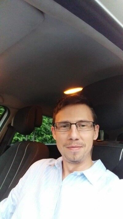  Frankfurt am Main,   , 39 ,   