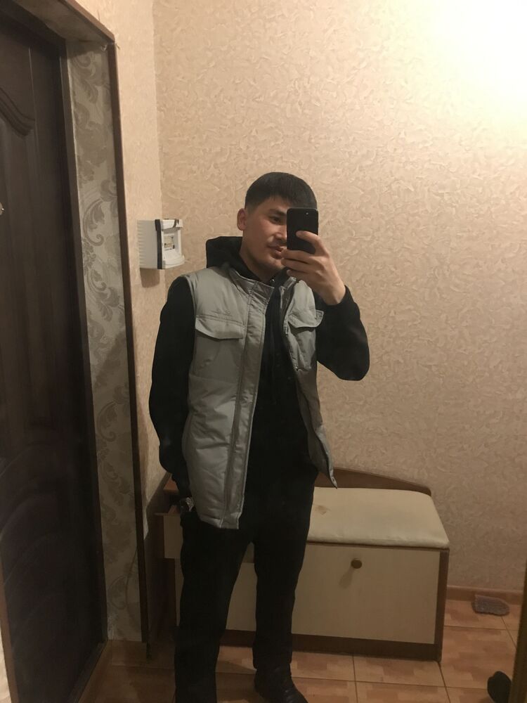  33276693  , 28 ,    