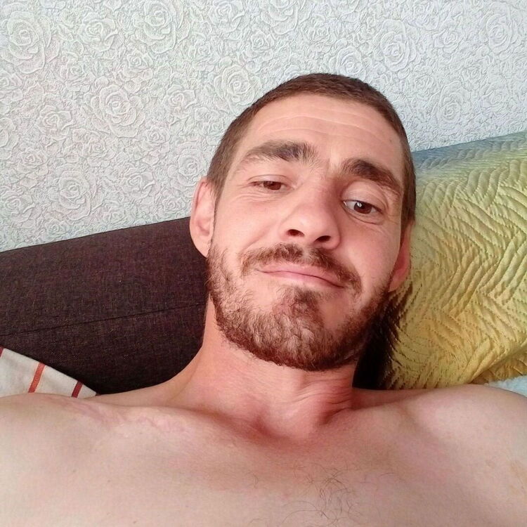  36563943  , 37 ,    