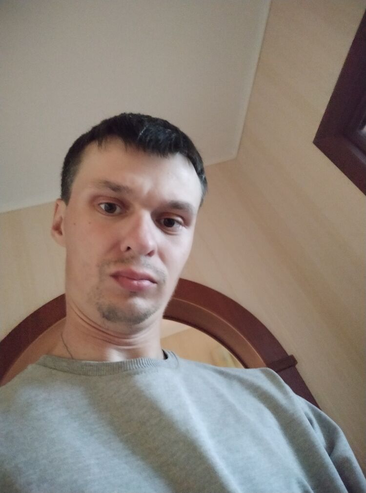  28222593  , 38 ,    