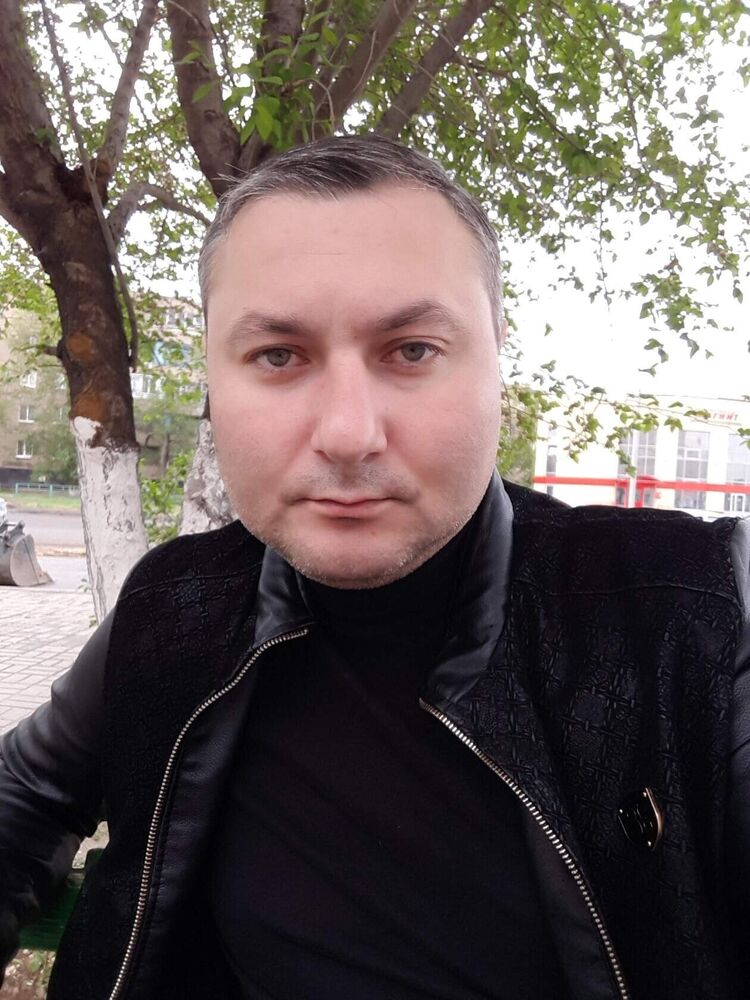  53802153  KING, 40 ,    