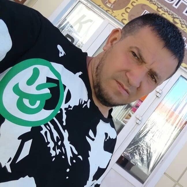  41224413  , 44 ,    
