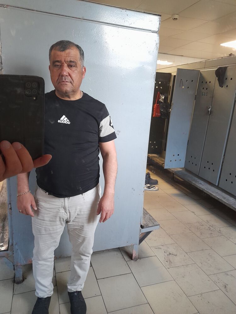  37308193  Khalil, 46 ,    