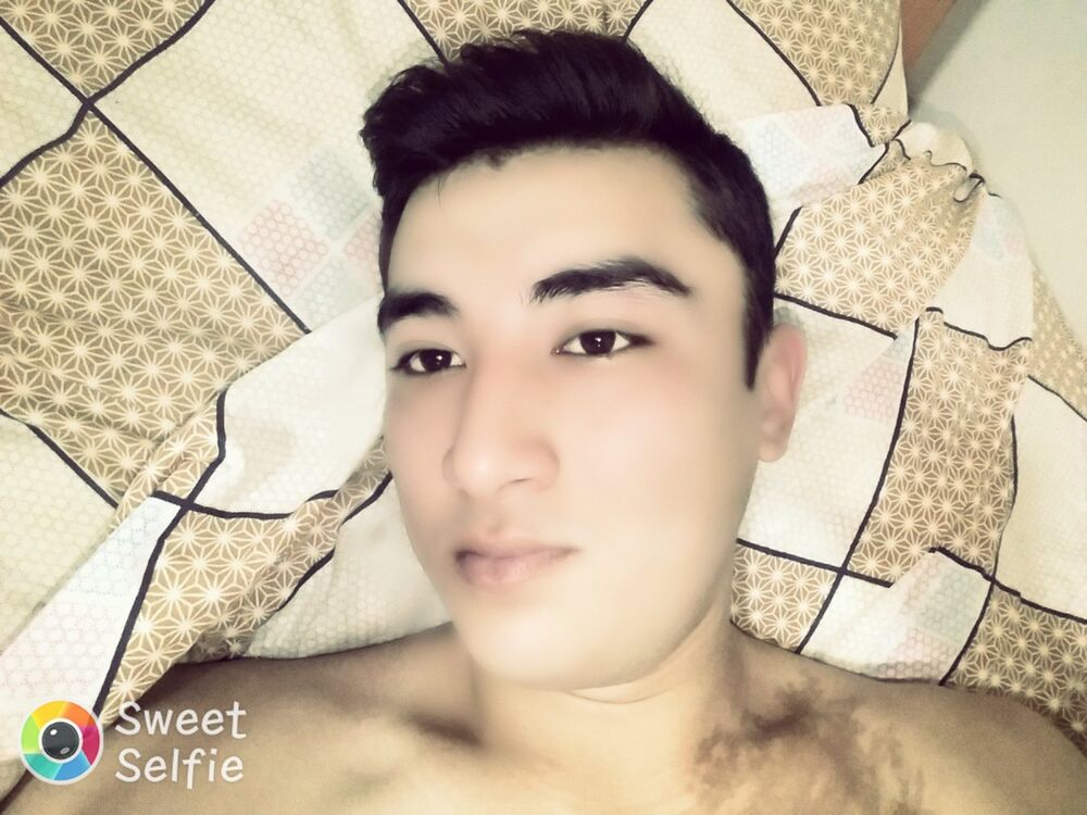  ,   Maxmudjon, 28 ,   