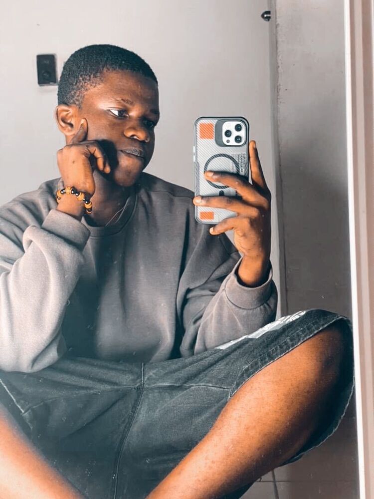  ,   Frank, 25 ,     , c 
