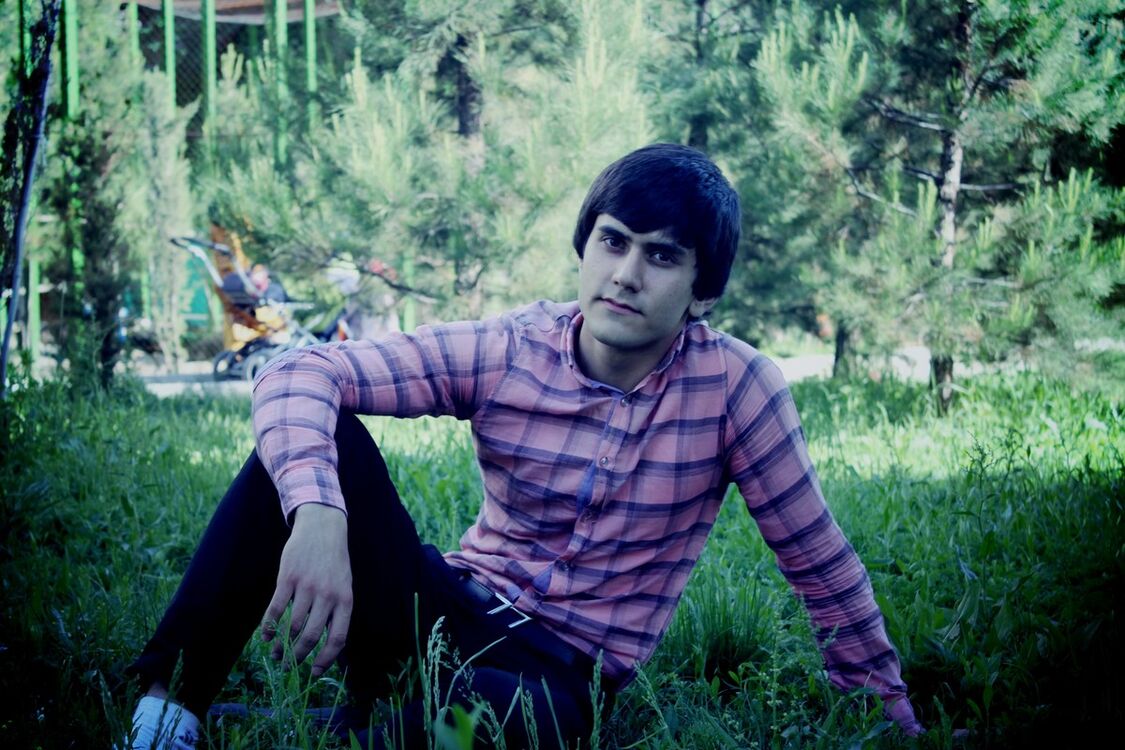  4346393  Jonibek, 32 ,    