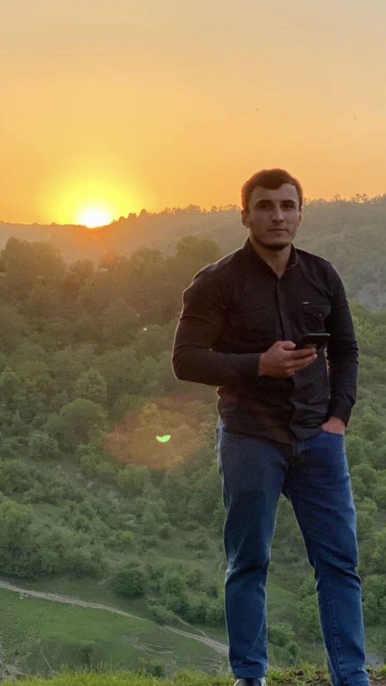  ,   AliHan, 32 ,   ,   , c , 