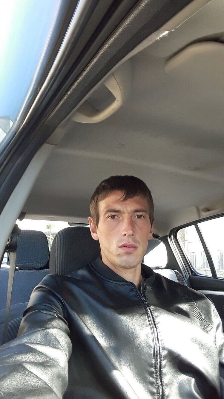  ,   Viktor, 35 ,   ,   , 
