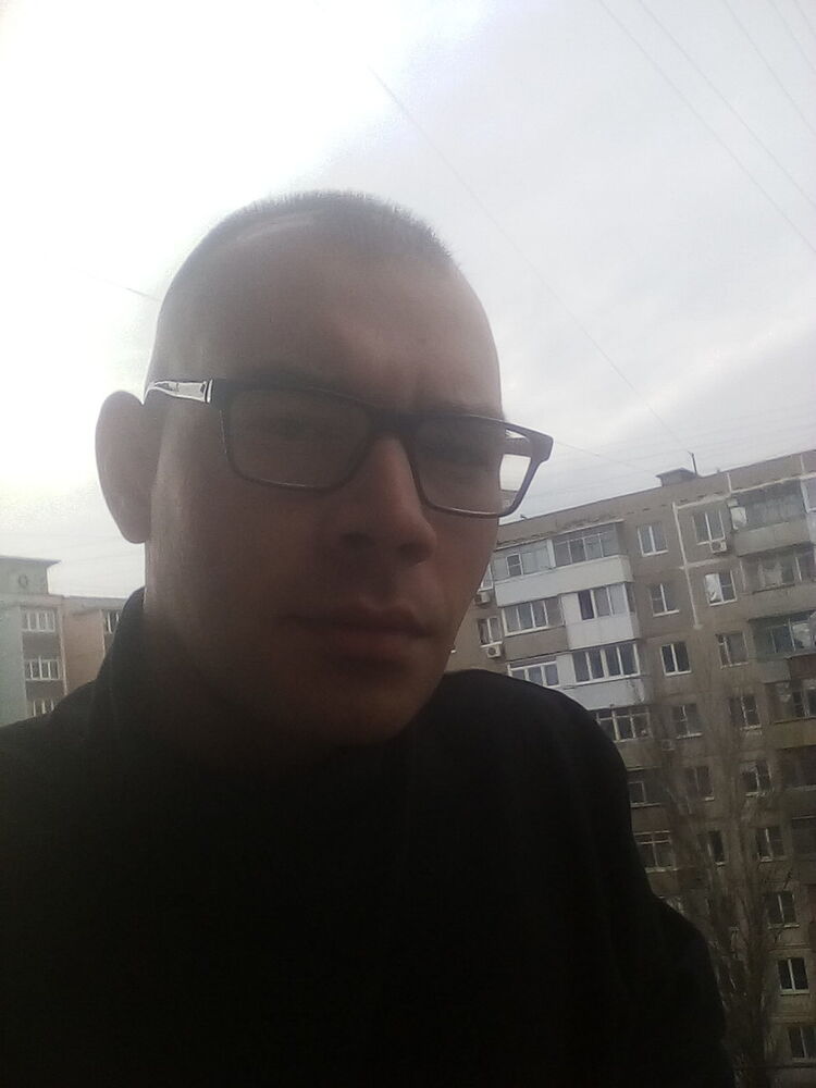  18649293  , 32 ,    --