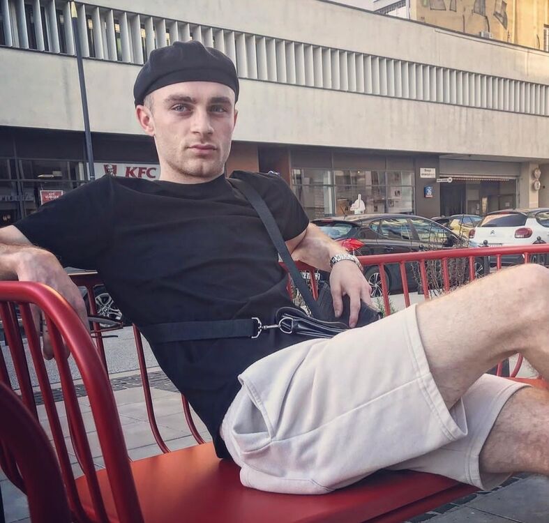  ,   , 27 ,   ,   
