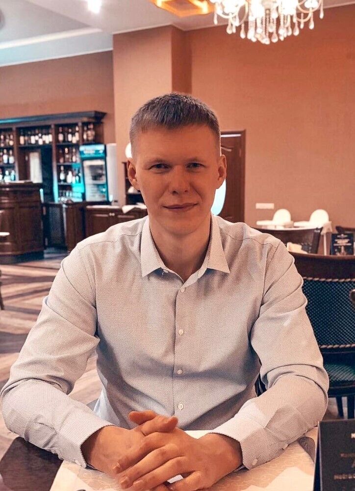  53797303  , 32 ,    -