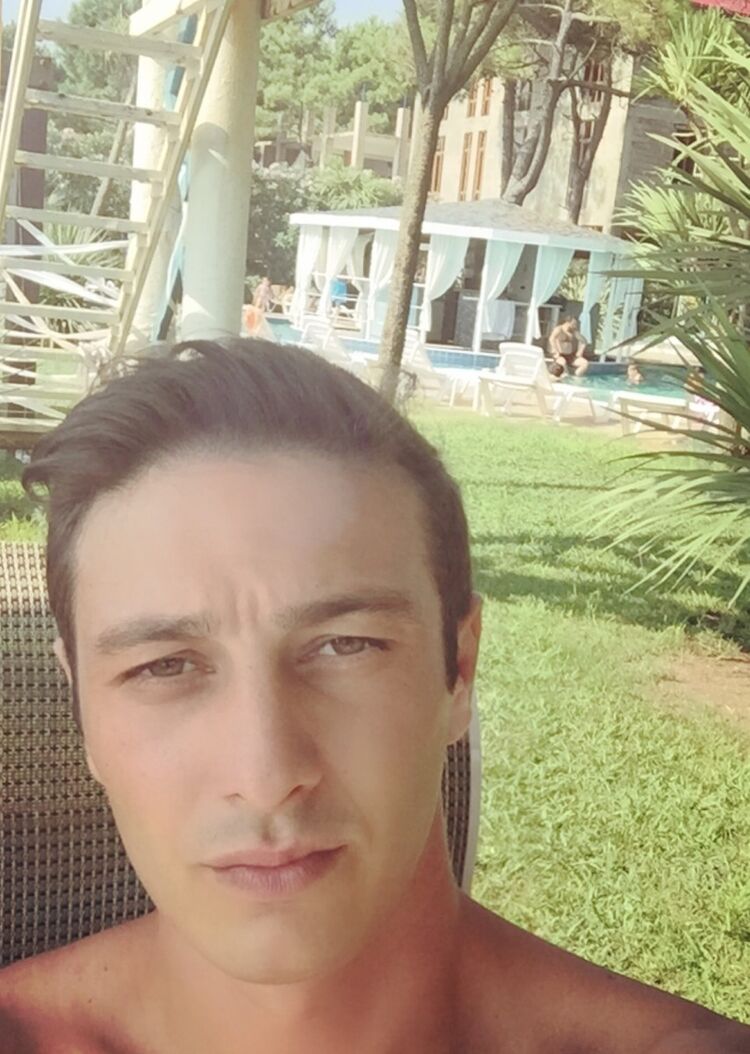 ���� 19144363 ������� Gio, 35 ���, ���� ���������� � �������