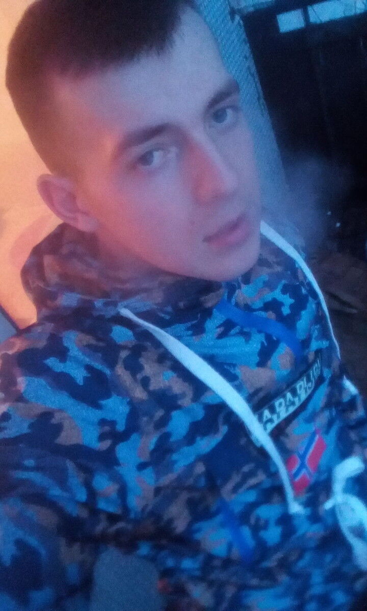  11044233  , 30 ,    