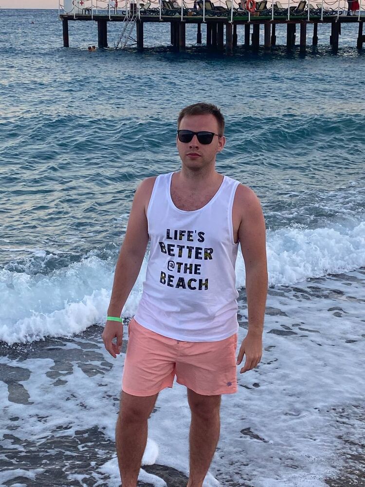  33570283  Aleksandr, 30 ,    