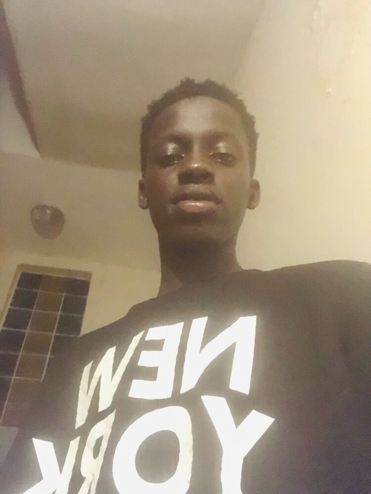  38431863  Fabakary, 29 ,    