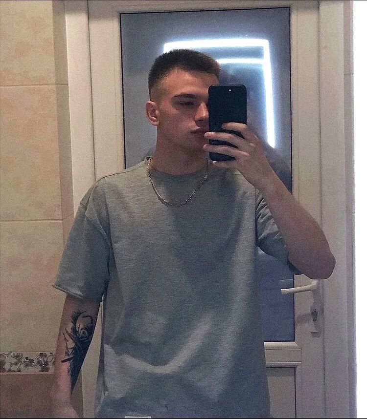  ,   Alex, 25 ,   ,   