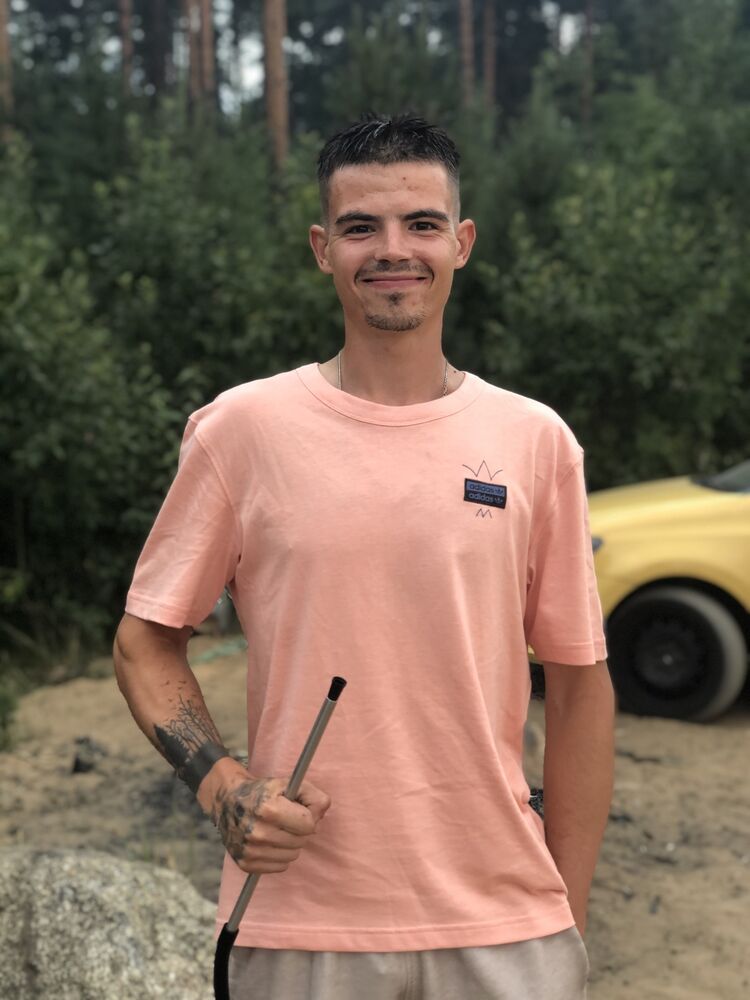  27534643  , 28 ,    -