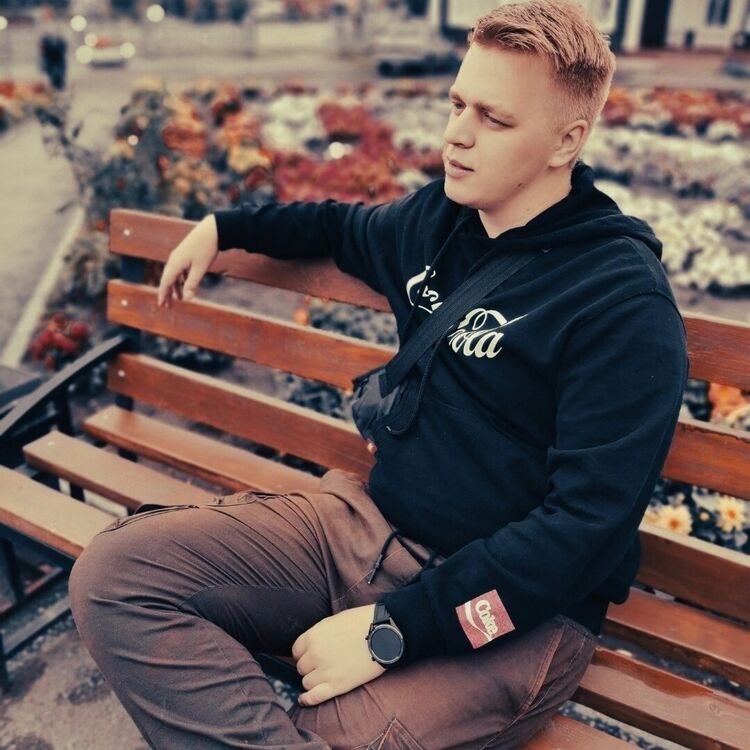  27983233  Nikolay, 28 ,    