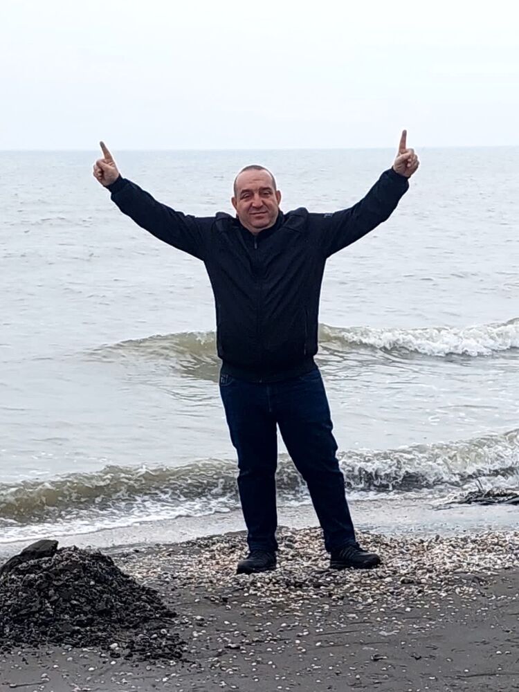  35932663  Ruslan, 47 ,    