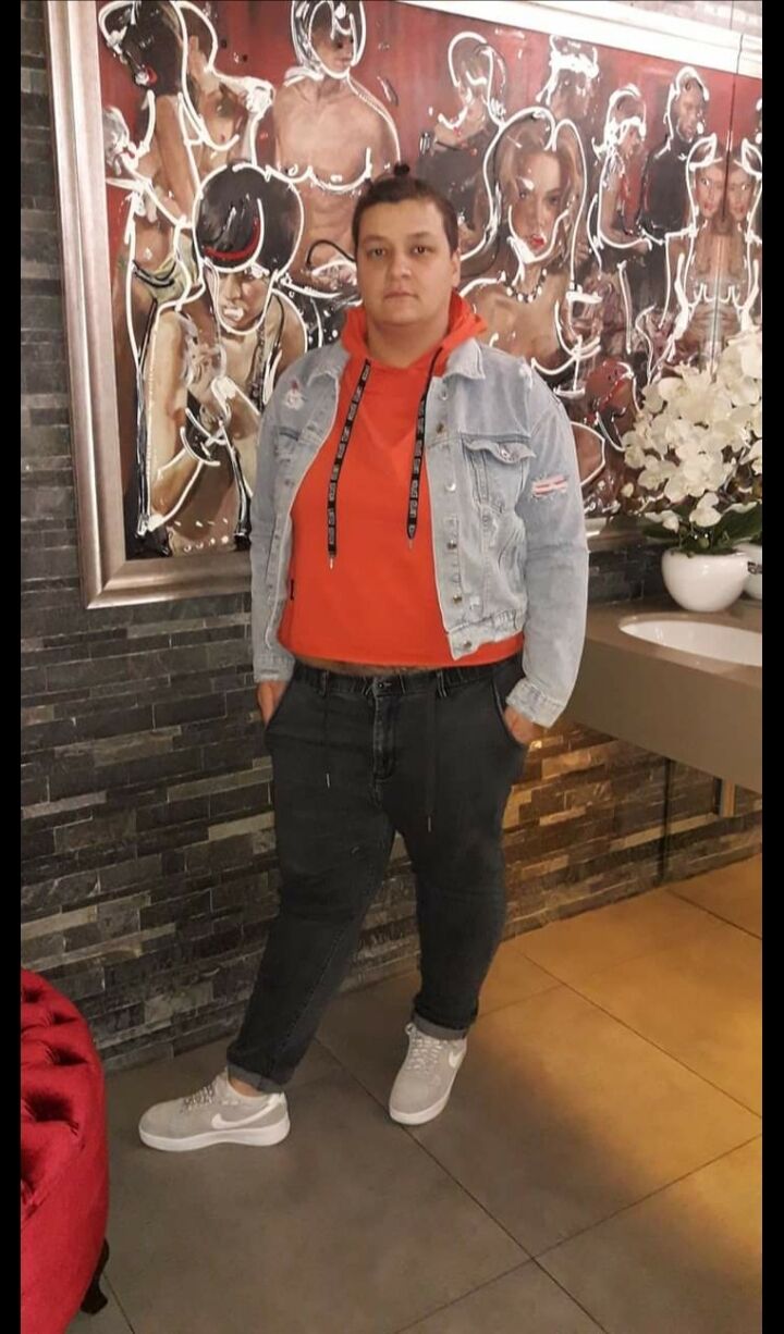  22964563  , 40 ,    