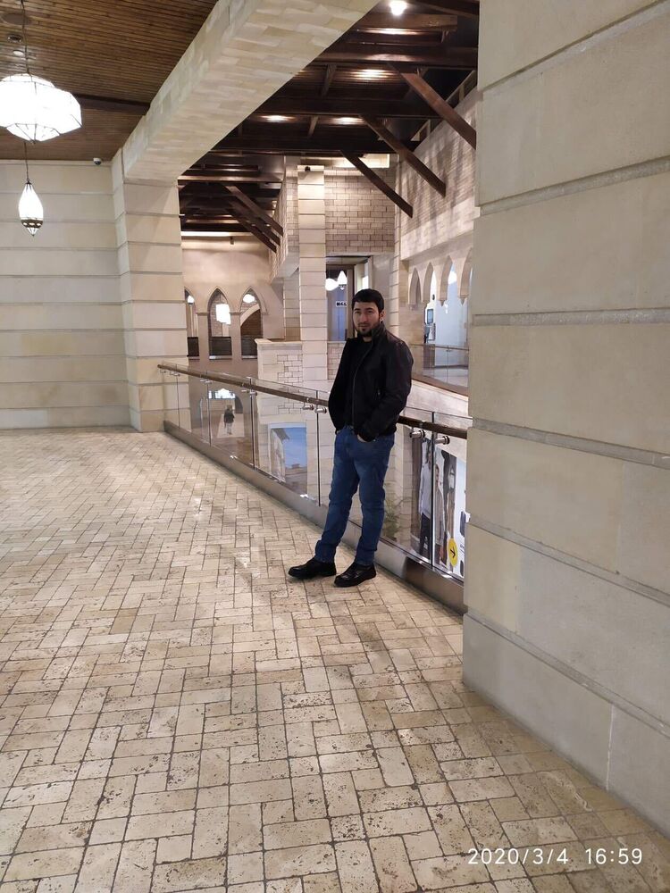  26607013  ZHORA, 37 ,    