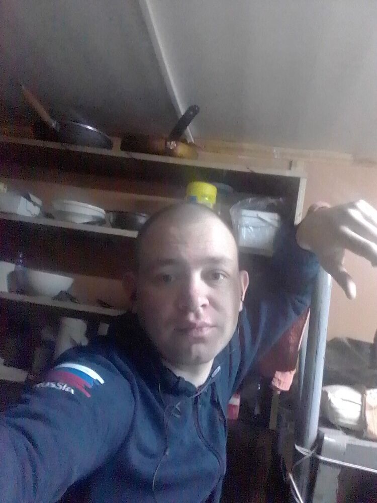  22185313  , 35 ,    