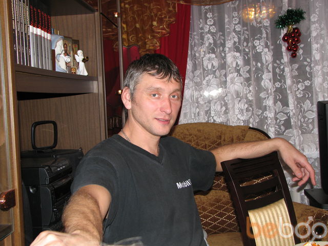  368063  Andrey, 52 ,    
