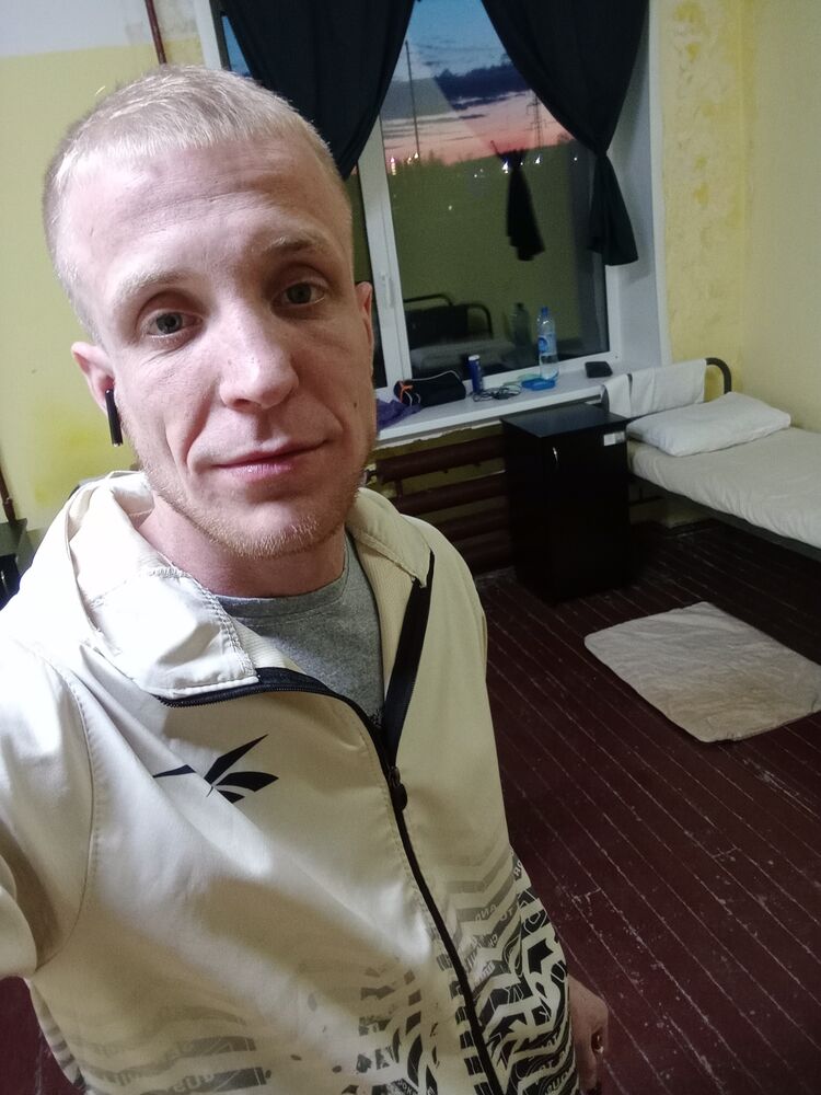  34023643  Grisha, 29 ,    