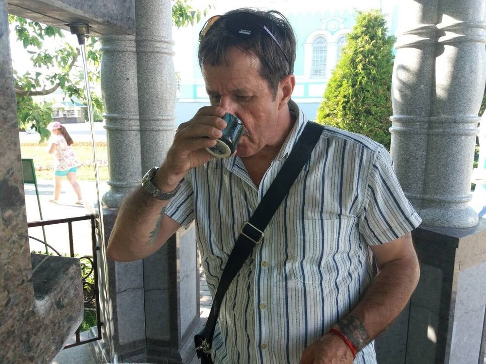  ,   Vicont, 65 ,   