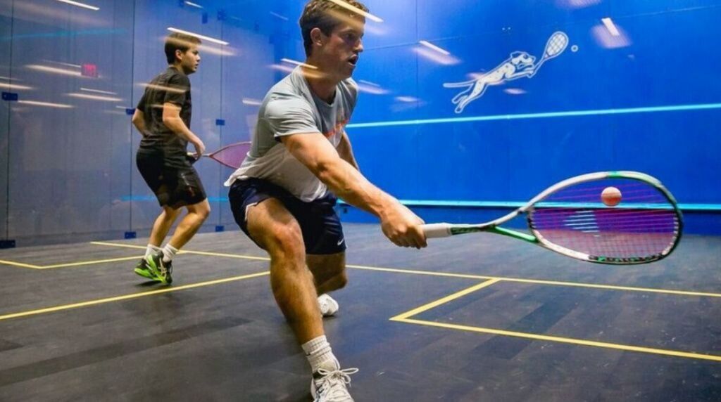  37604623  Anton, 39 ,    