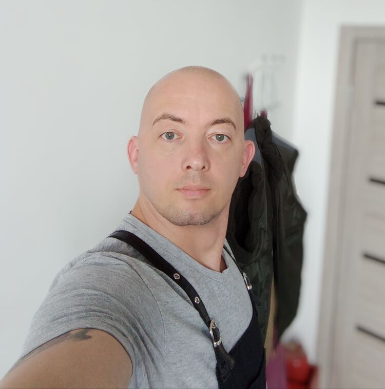 --,   , 39 ,     , c 