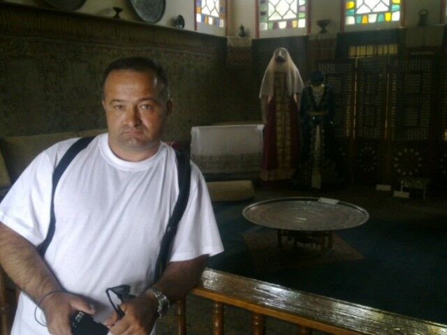  9136483  Sergei, 51 ,    
