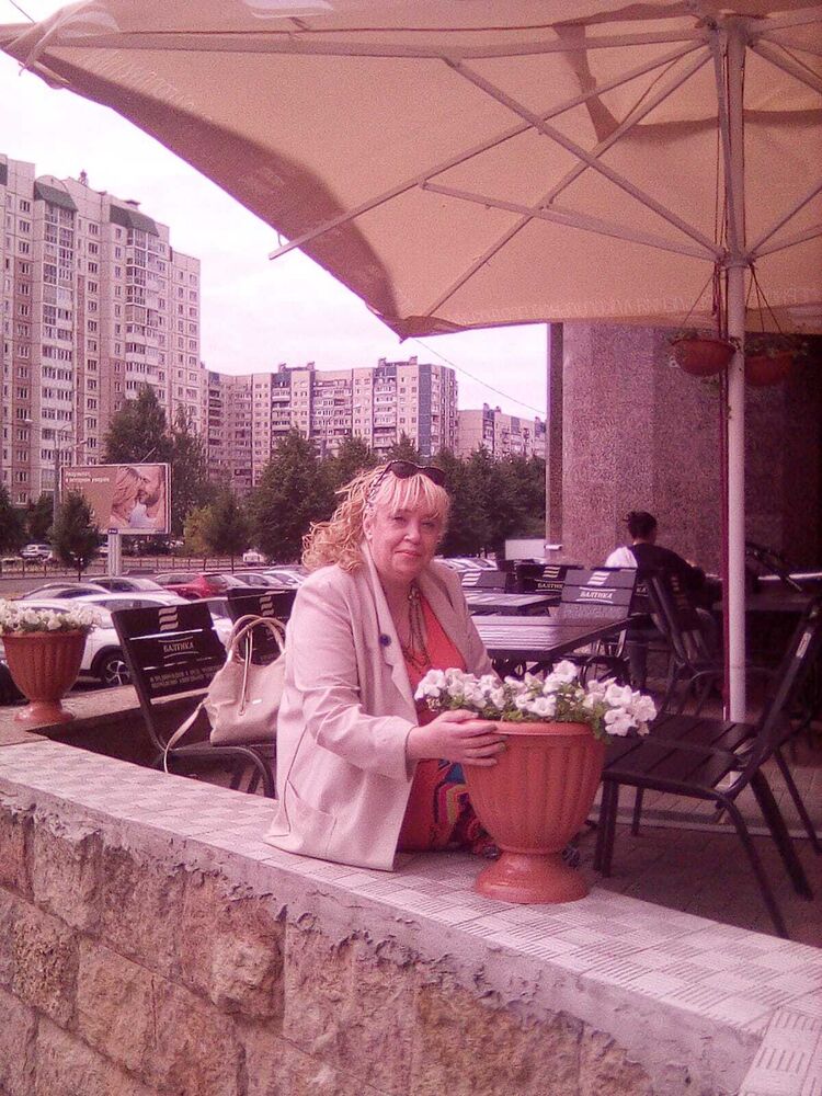  -,   , 52 ,     , c 