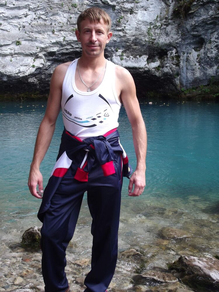  ,   Anton, 44 ,   