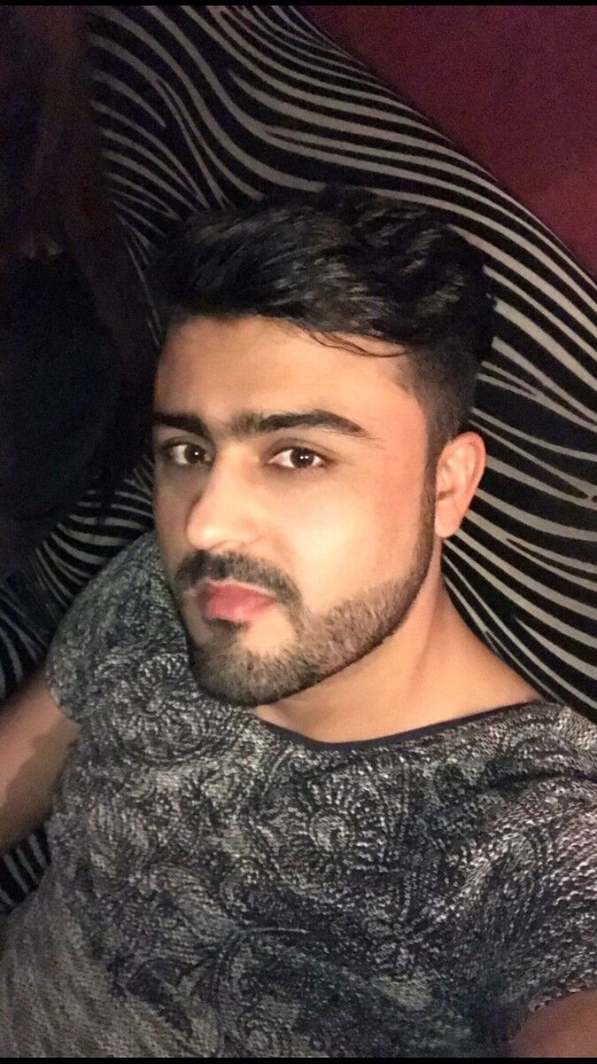  9318743  Karim, 35 ,    