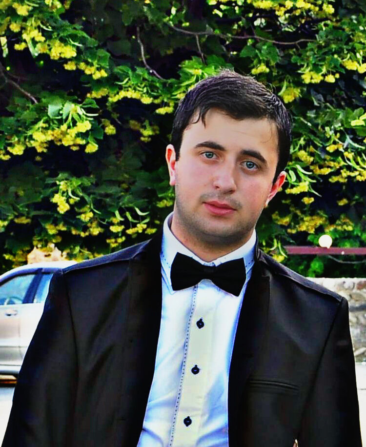  6298043  , 32 ,    -