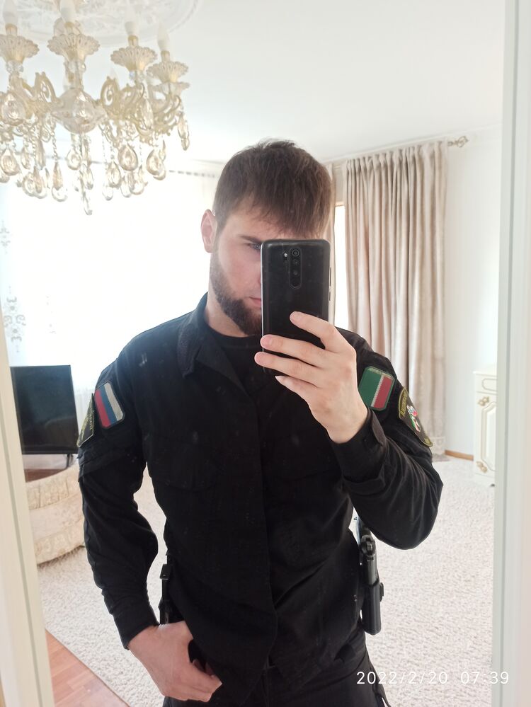  27446103  Maga, 29 ,    