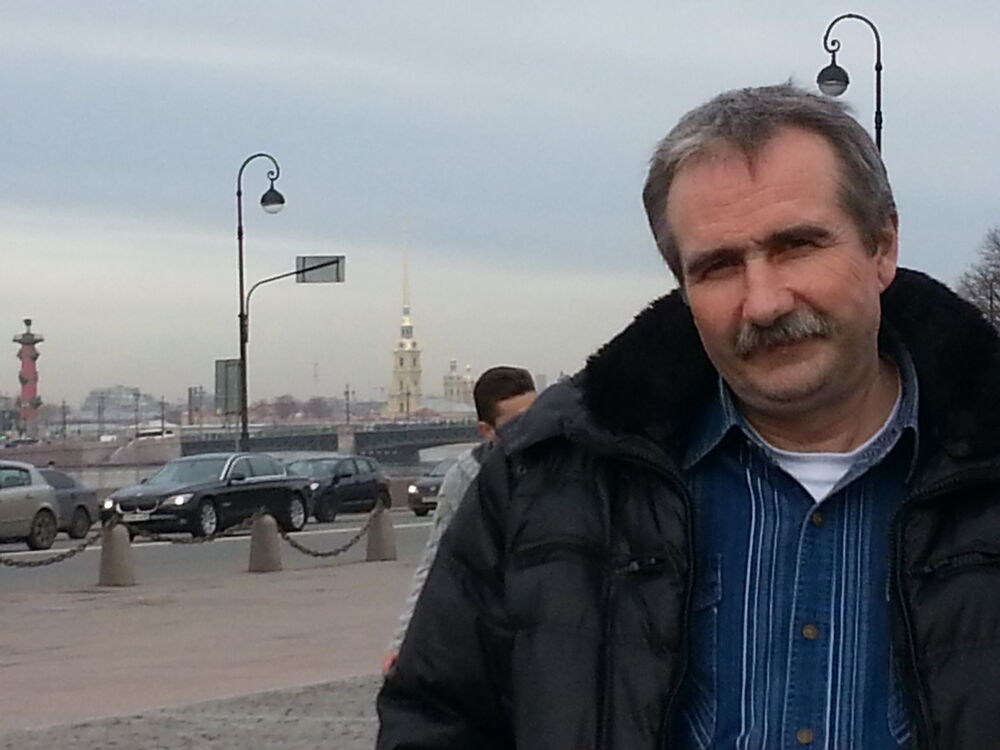  5864033  Vitalij, 61 ,    