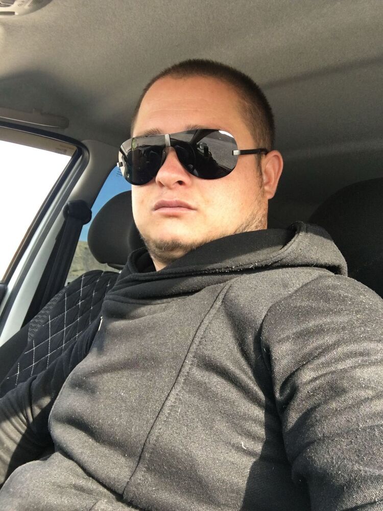  47898683  Andrey, 39 ,    