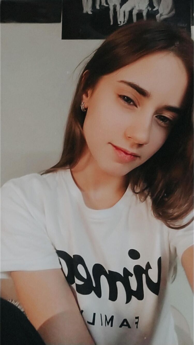  24978133  , 22 ,    