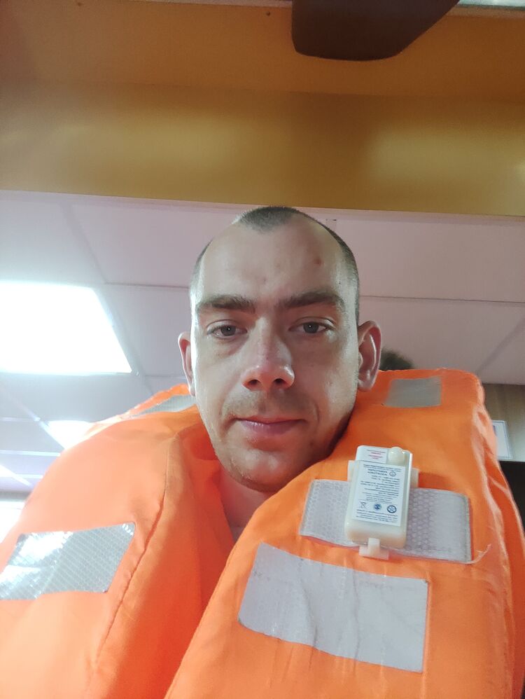  31935353  , 30 ,    
