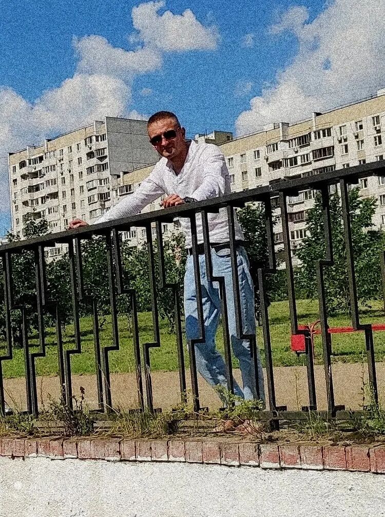  39667783  , 25 ,    