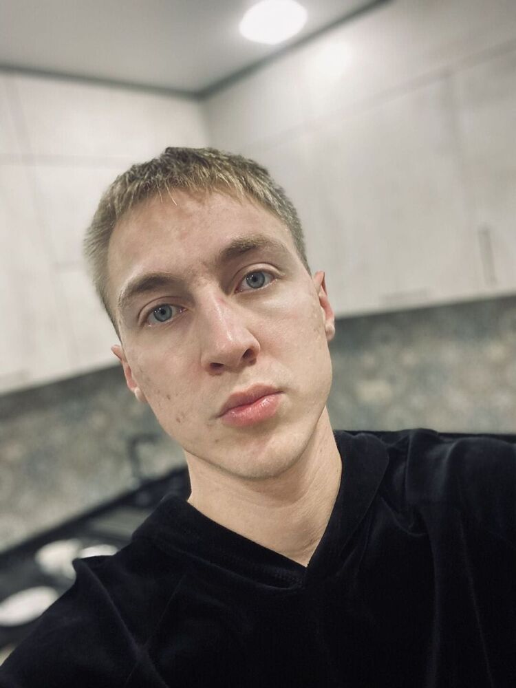  31033933  , 27 ,    --