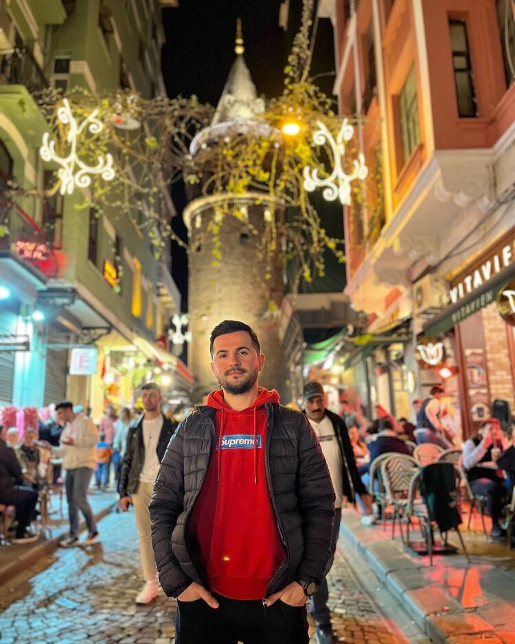  ,   Ali, 31 ,   ,   