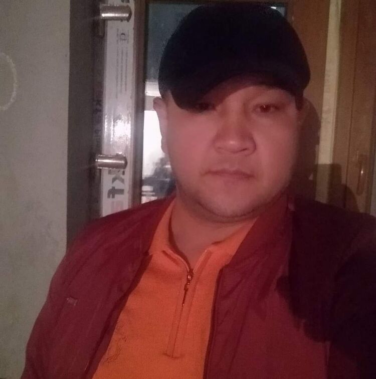  39286033  Rahimjon, 44 ,    